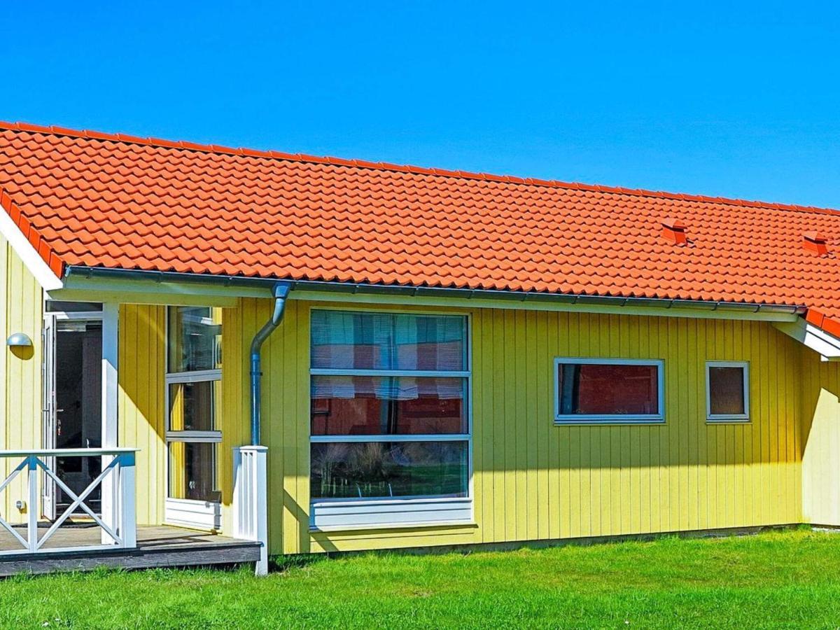 8 Person Holiday Home In Gro Enbrode Großenbrode Esterno foto