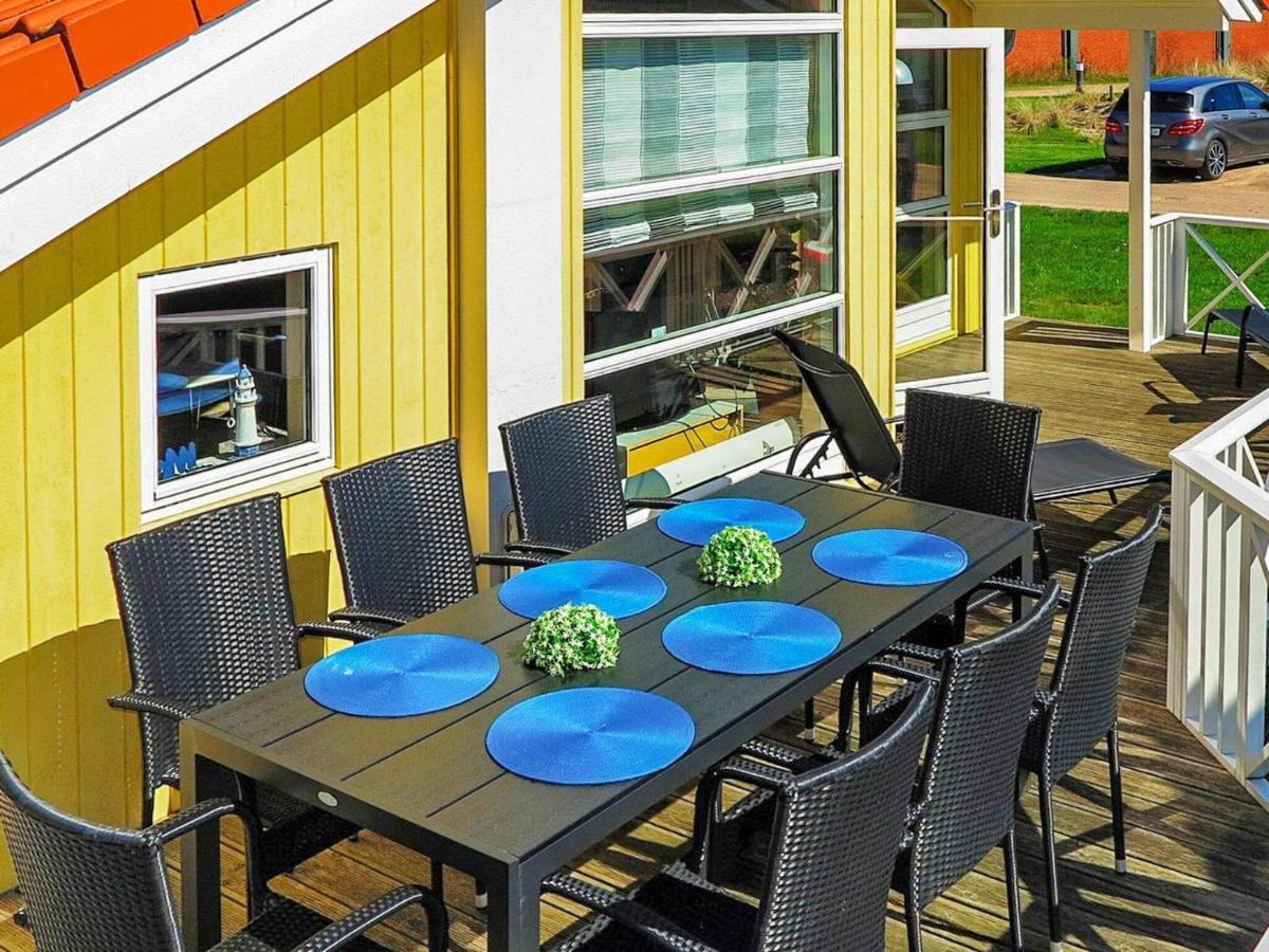 8 Person Holiday Home In Gro Enbrode Großenbrode Esterno foto